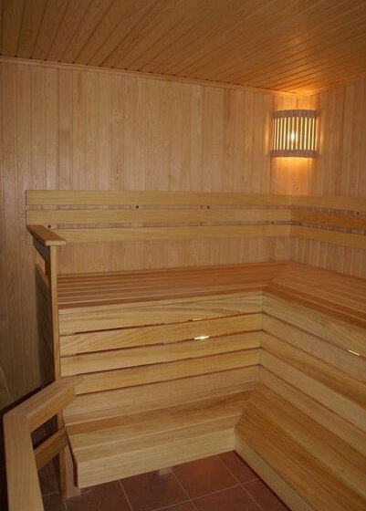 Турецкая баня - моечная, парилка, комната отдыха. Нефтекамск